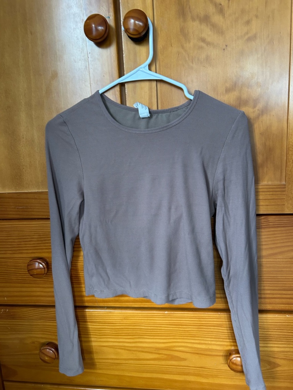 Yogalicious M Heavenly Rib Tara Crop Long Sleeve Top- Taupe